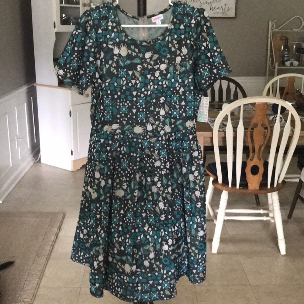 LulaRoe Amelia